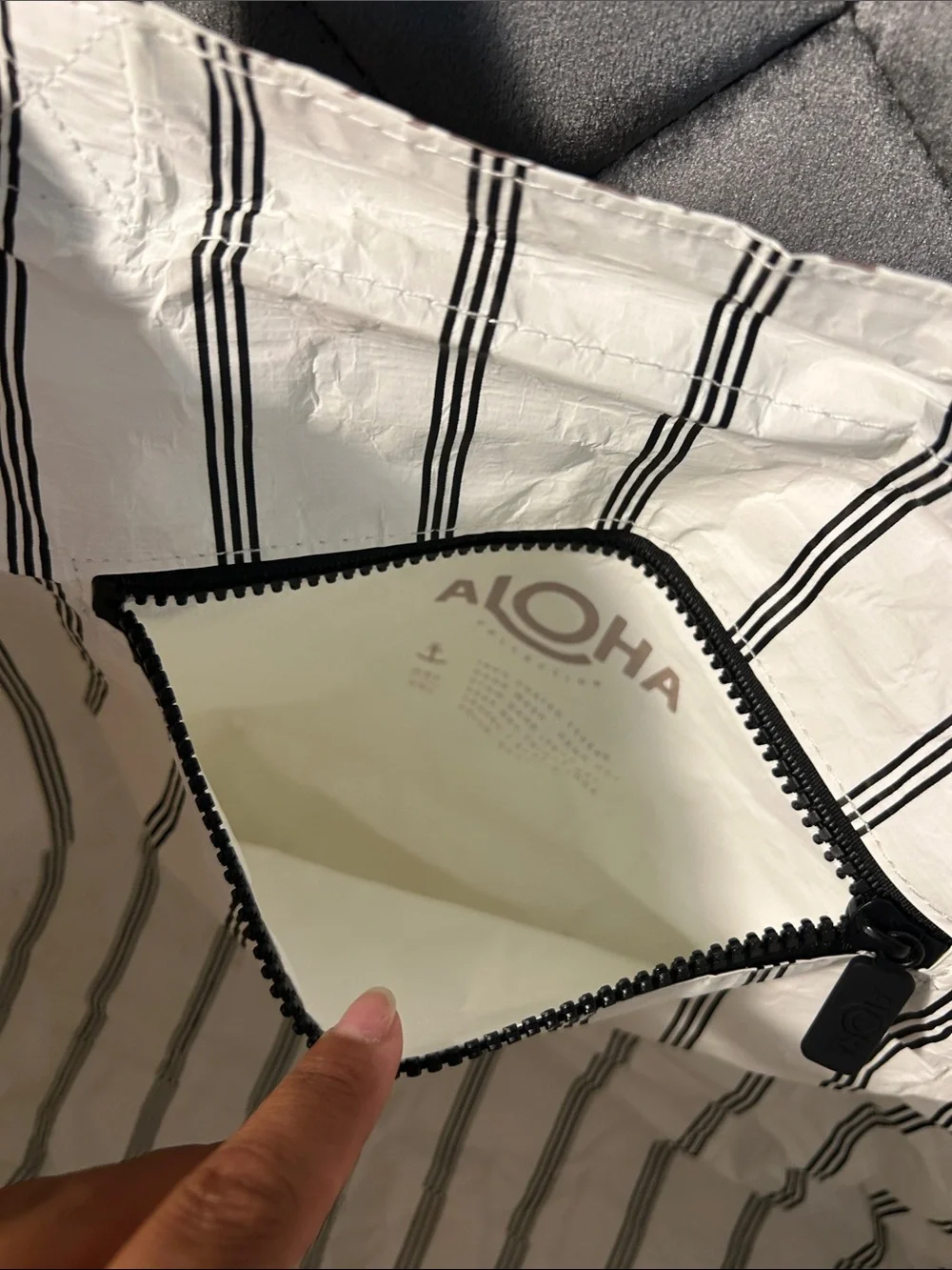 Oversized Palm Print ALOHA Collection Tote Bag in Cream and Brown